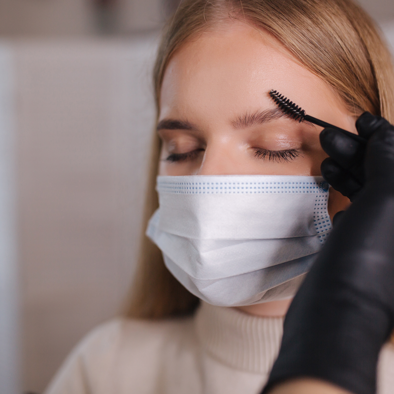 Exploring the Latest Microblading Trends of 2024: The Art of Precision and Beauty
